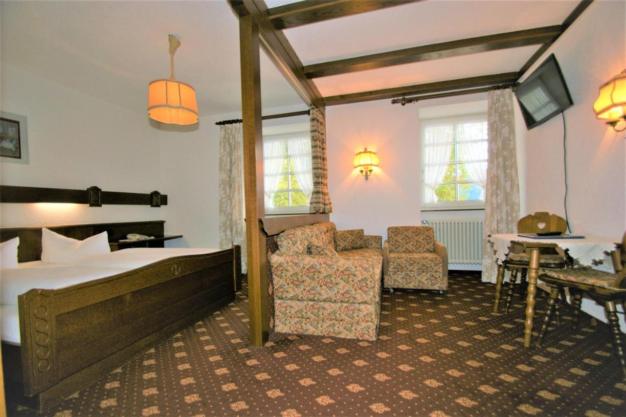 Zur Traube Schwarzwaldhotel & Restaurant Am Titisee Sankt Märgen Kültér fotó