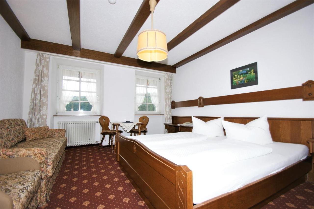 Zur Traube Schwarzwaldhotel & Restaurant Am Titisee Sankt Märgen Kültér fotó